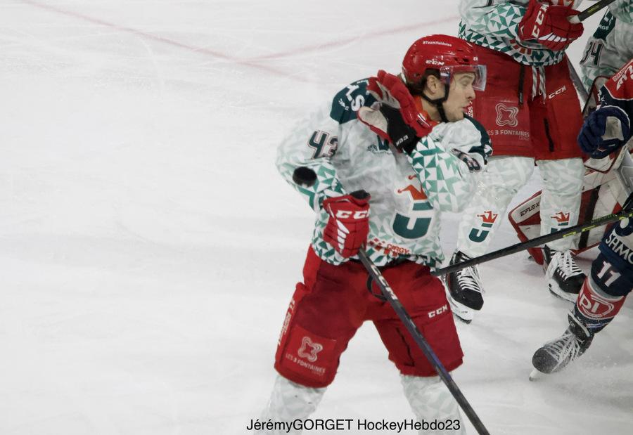 Angers  4 - 5 Cergy-Pontoise