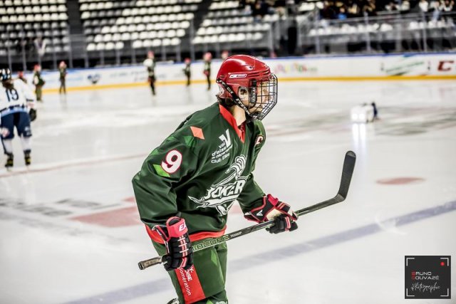 Photo hockey match Cergy-Pontoise / Féminin - Tours / Féminine le 21/01/2023