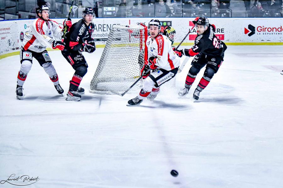Bordeaux 5 - 2 Chamonix 