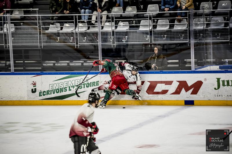 Cergy-Pontoise 6 - 4 Mulhouse
