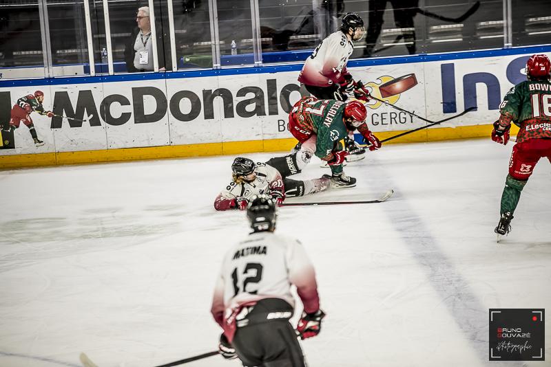 Cergy-Pontoise 6 - 4 Mulhouse