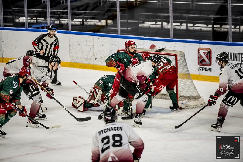Cergy-Pontoise 6 - 4 Mulhouse
