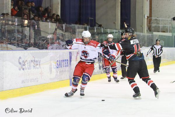 HC74 8 - 9 HCLR - U17