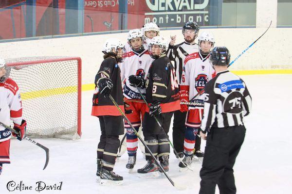 HC74 8 - 9 HCLR - U17