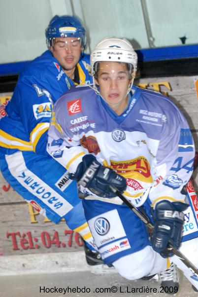 Villard-de-Lans 5 - 1 Avignon