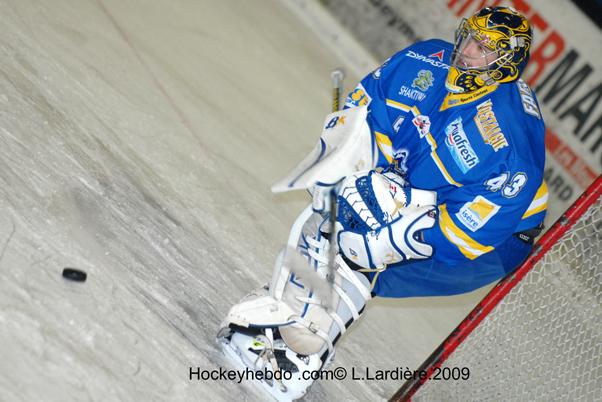Villard-de-Lans 5 - 1 Avignon