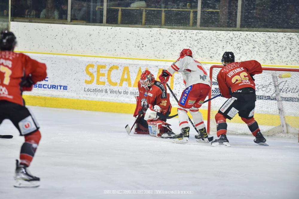 Chamonix  1 - 6 Grenoble 