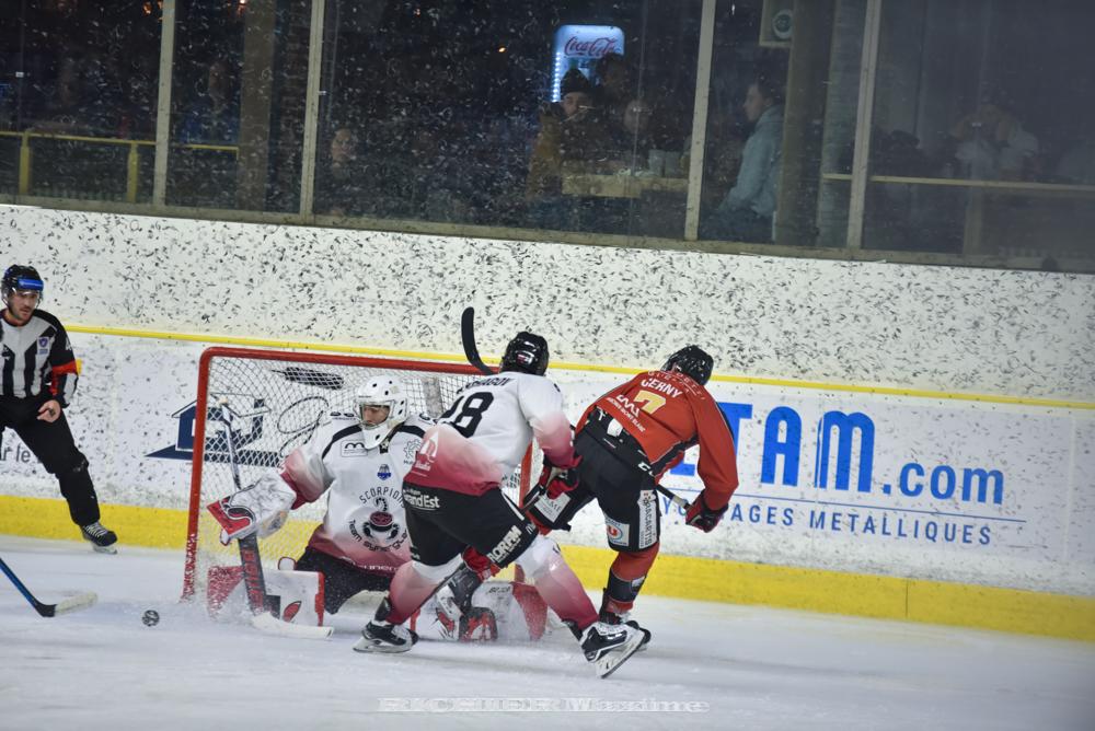 Chamonix  2 - 3 Mulhouse