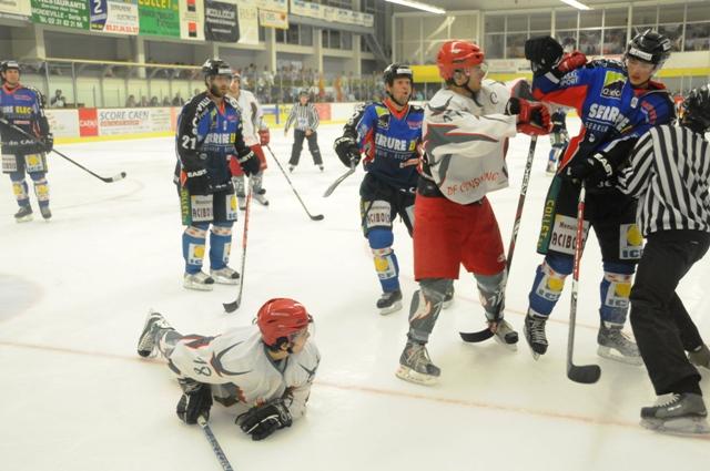 Caen  5 - 0 Cergy-Pontoise