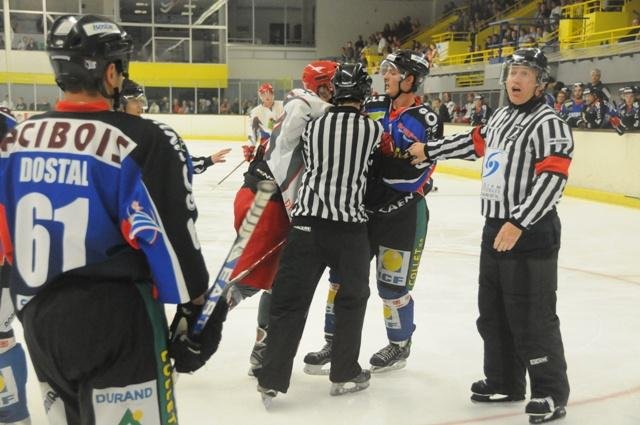 Photo hockey match Caen  - Cergy-Pontoise le 19/09/2009