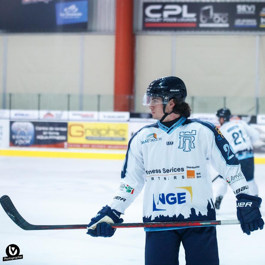 Cholet  1 - 3 Tours 