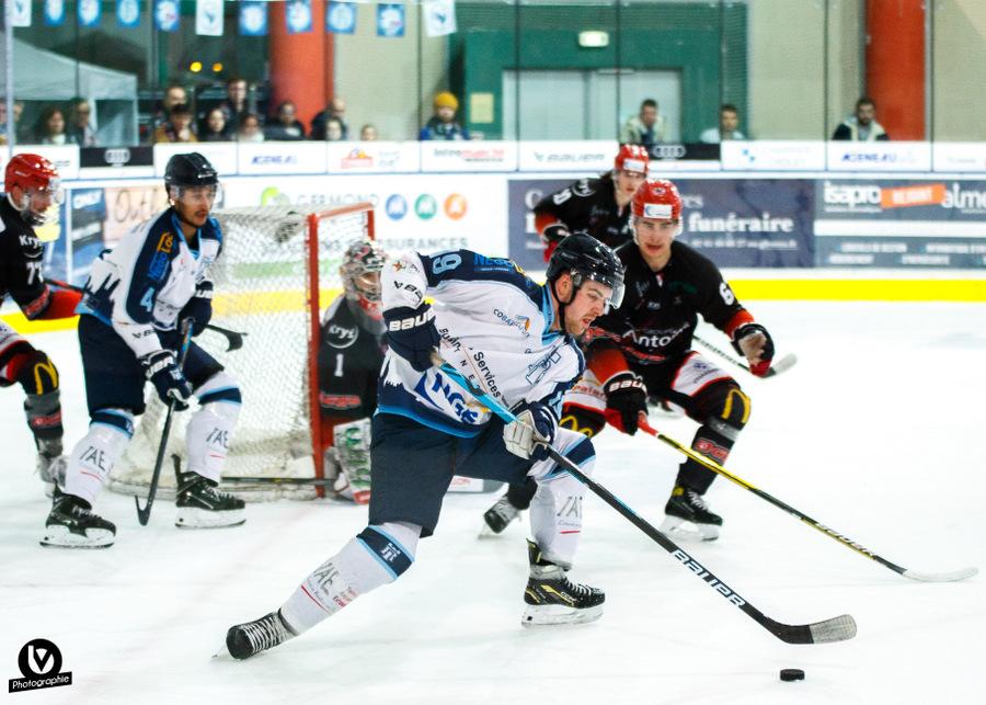 Cholet  1 - 3 Tours 