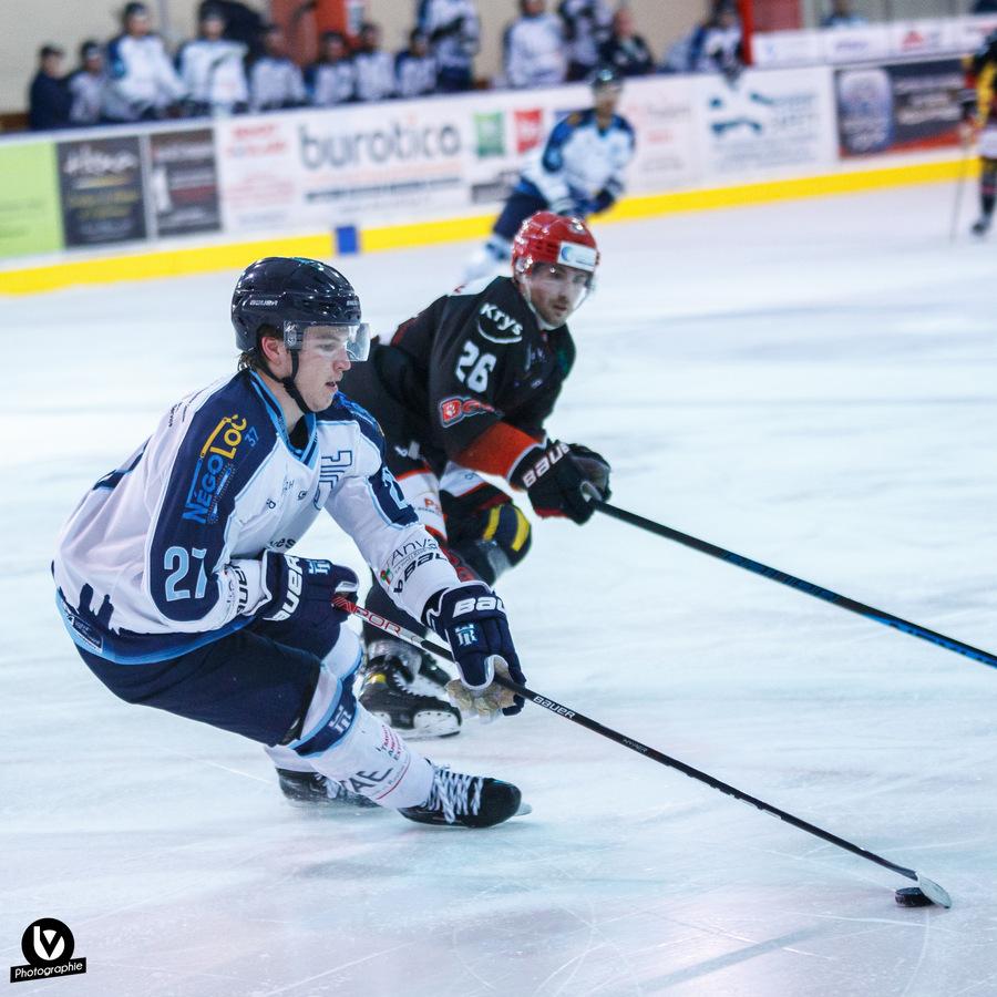 Cholet  1 - 3 Tours 