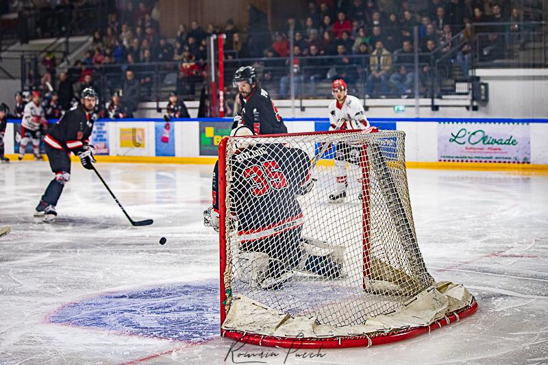 Toulouse-Blagnac 3 - 5 Annecy