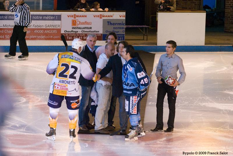 Angers  8 - 5 Chamonix 