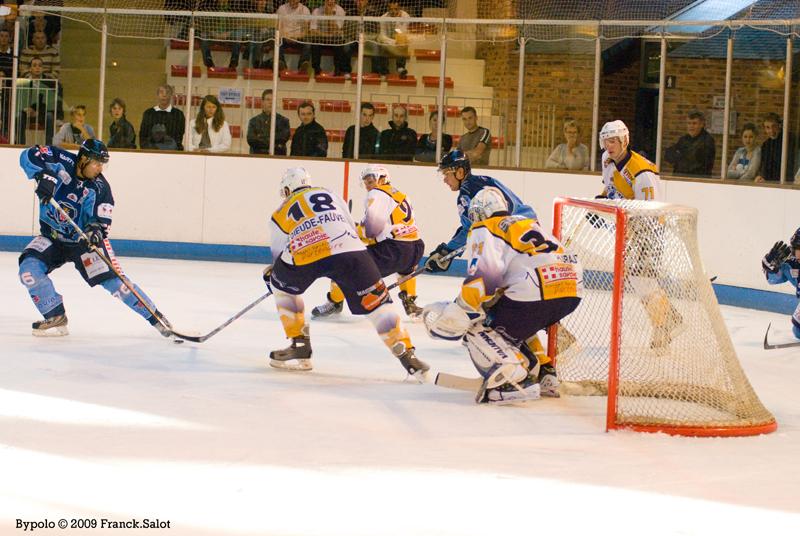 Angers  8 - 5 Chamonix 