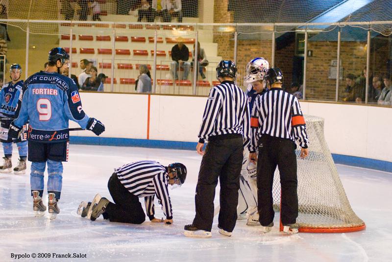 Angers  8 - 5 Chamonix 