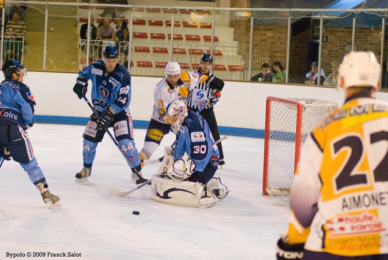 Angers  8 - 5 Chamonix 