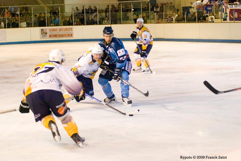 Angers  8 - 5 Chamonix 