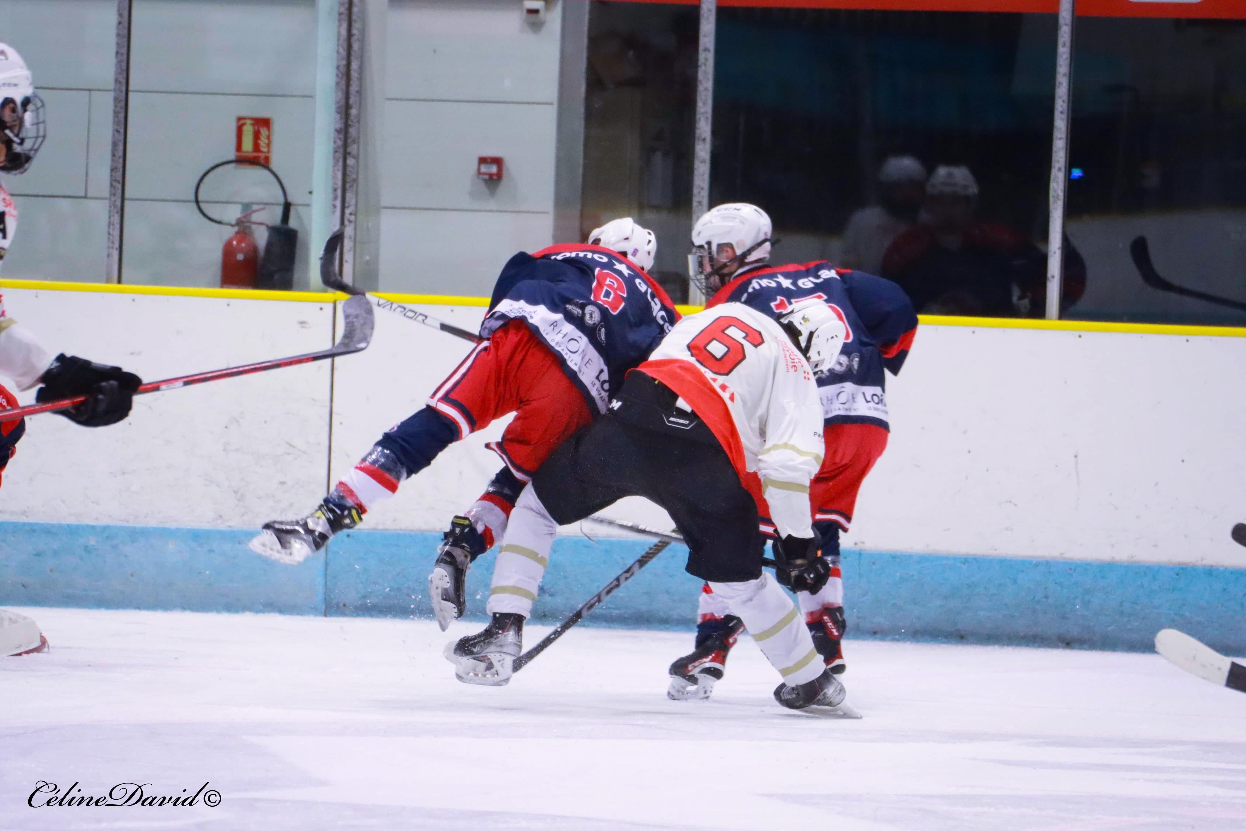 HCLR - U17 2 - 8 HC74