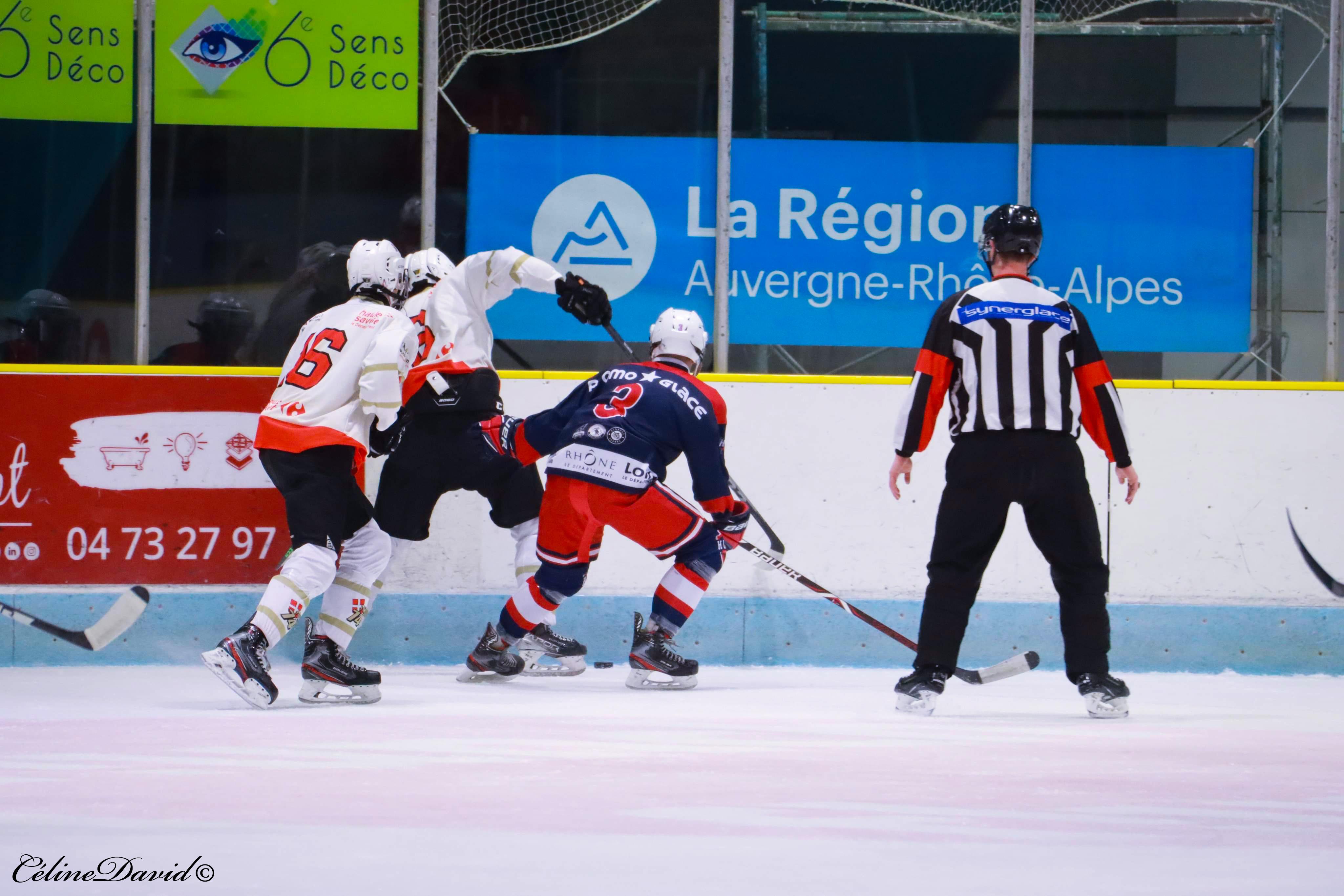HCLR - U17 2 - 8 HC74