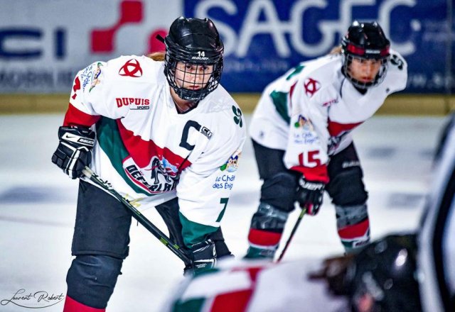 Photo hockey match Bordeaux / Féminine - Grenoble / Féminin le 18/02/2023