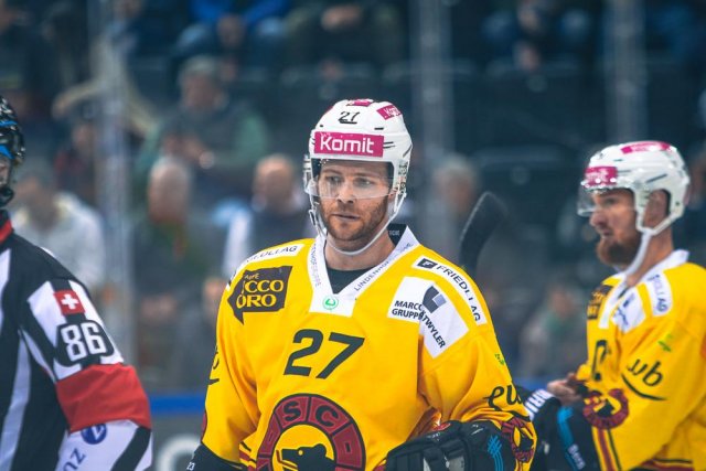 Photo hockey match Genève - Bern le 18/02/2023
