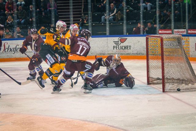Photo hockey match Genève - Bern le 18/02/2023