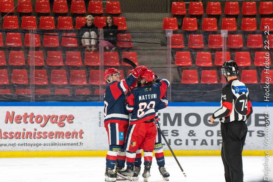 Grenoble U20 2 - 0 HC74
