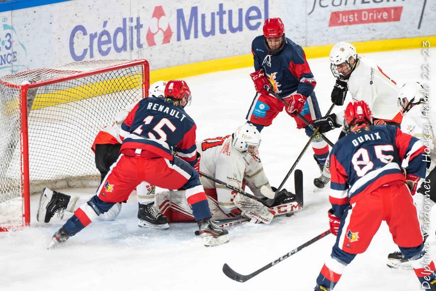 Grenoble U20 2 - 0 HC74