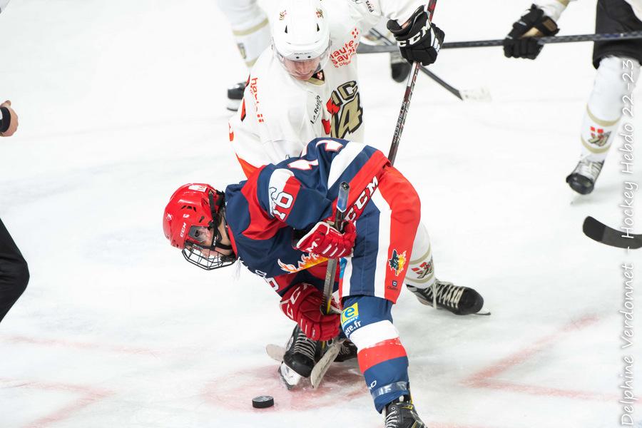 Grenoble U20 2 - 0 HC74