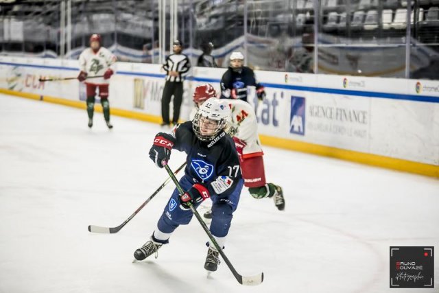Photo hockey match Cergy-Pontoise / Féminin - France / Féminin le 18/02/2023