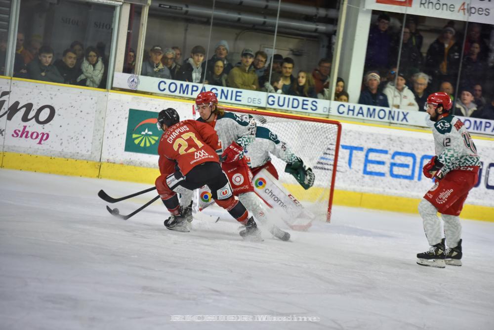 Chamonix  1 - 3 Cergy-Pontoise
