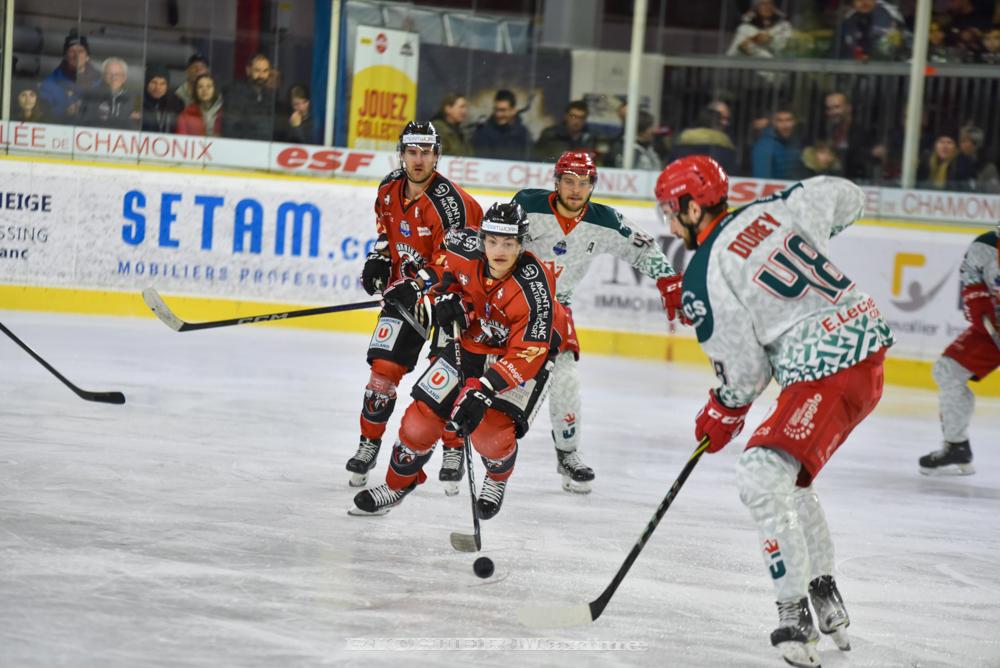Chamonix  1 - 3 Cergy-Pontoise