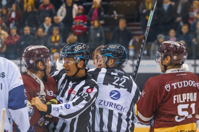Photo hockey match Genève - Zürich le 25/02/2023