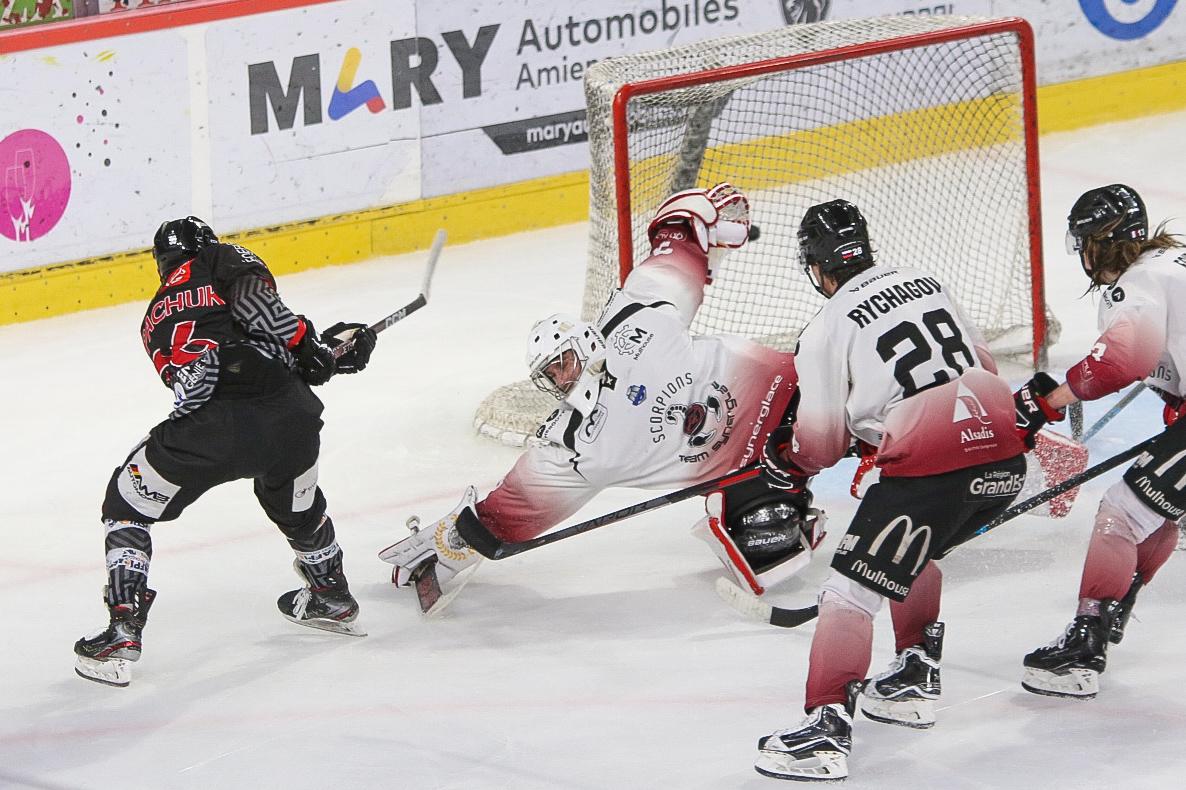 Amiens  2 - 0 Mulhouse