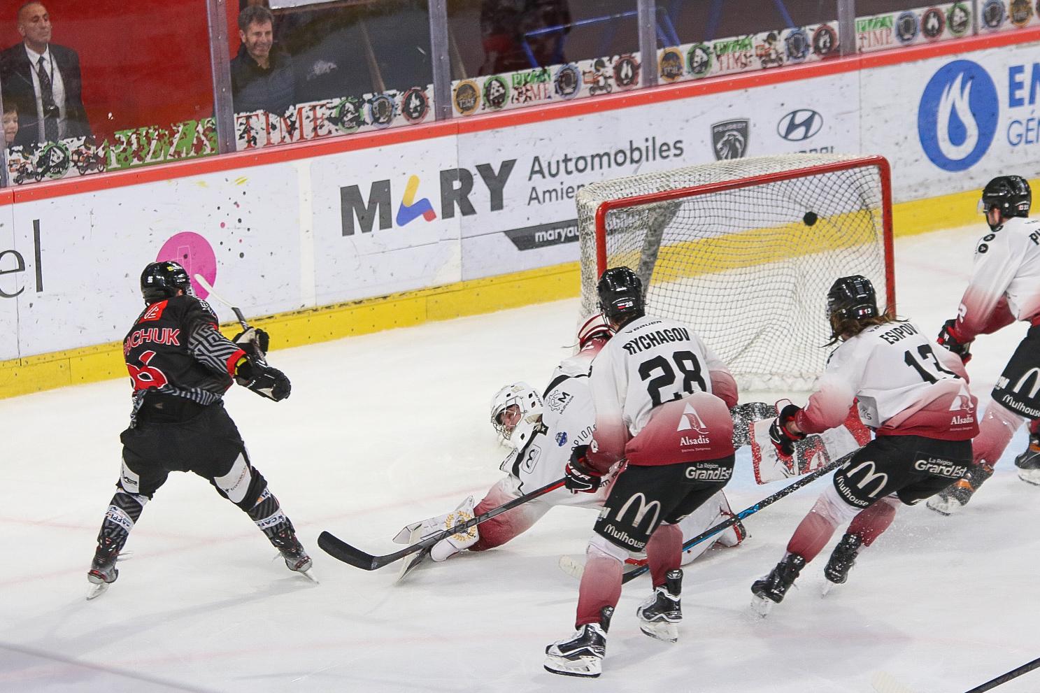 Amiens  2 - 0 Mulhouse