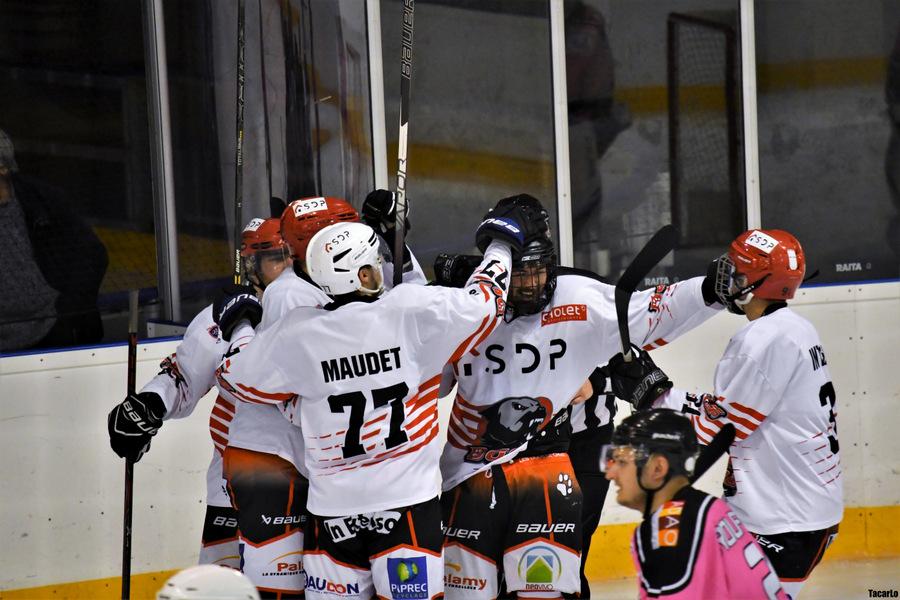 Rennes 2 - 8 Cholet II