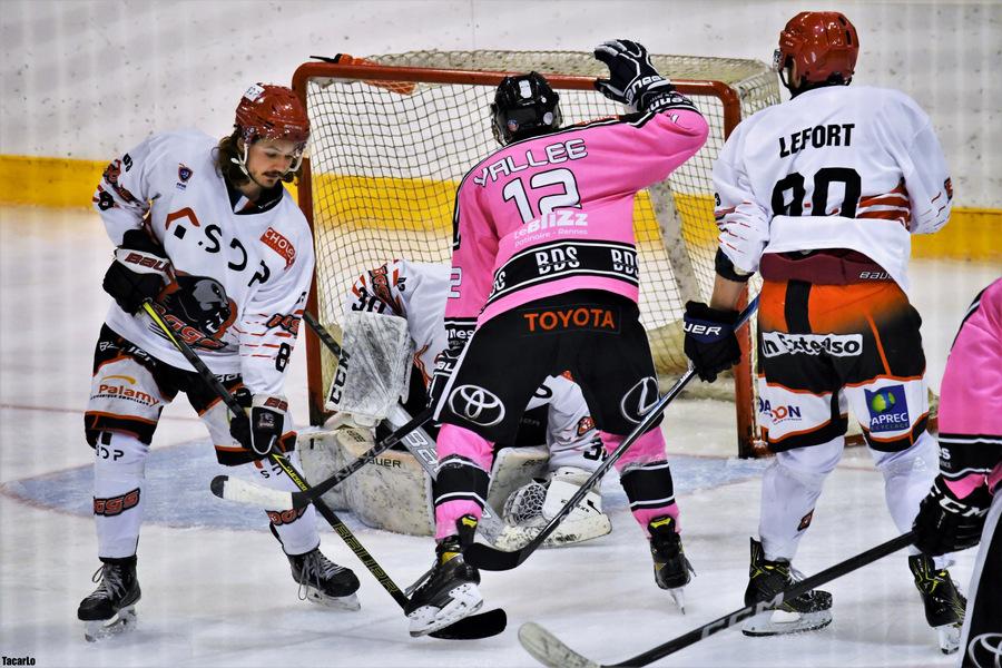 Rennes 2 - 8 Cholet II
