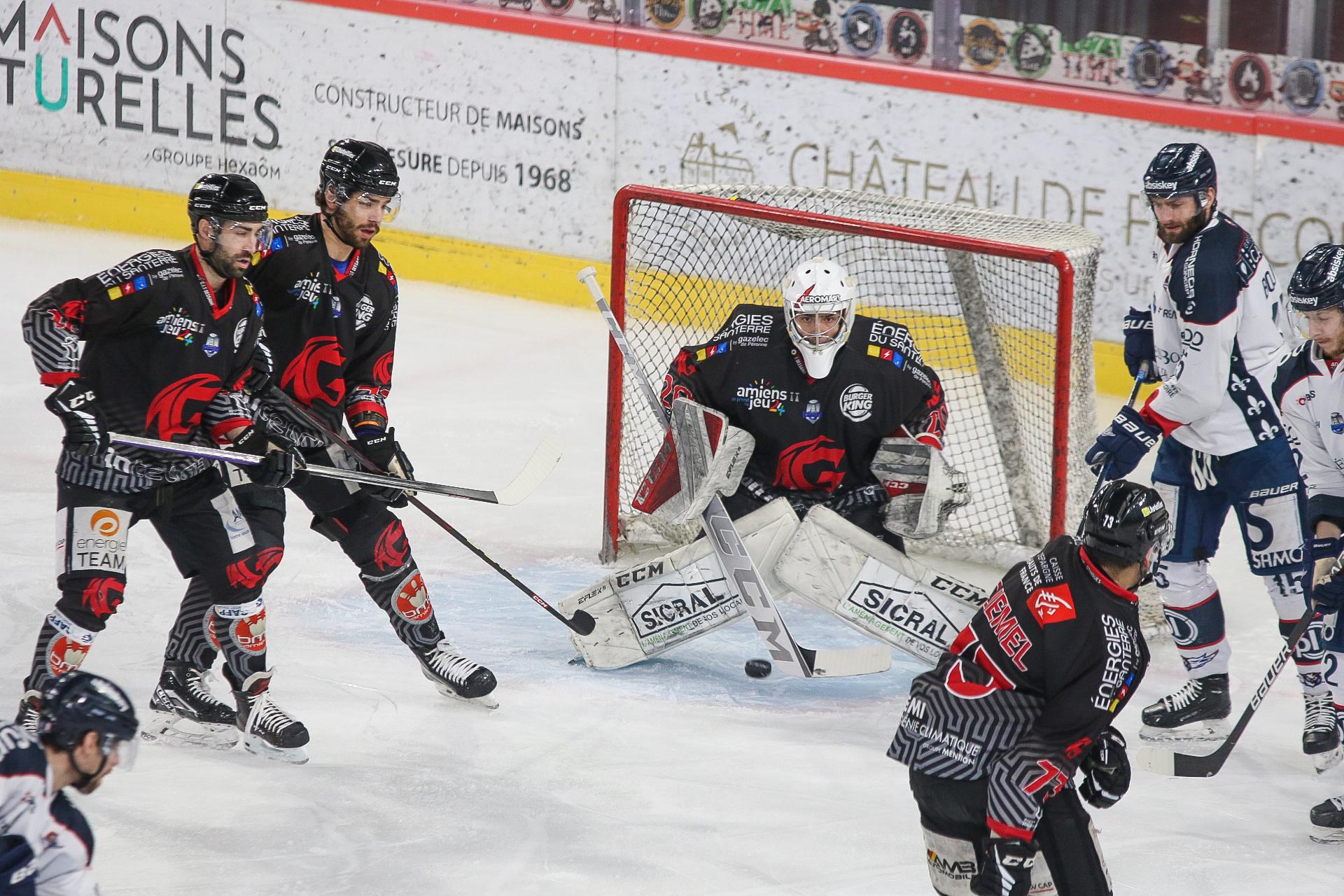 Amiens  4 - 1 Angers 