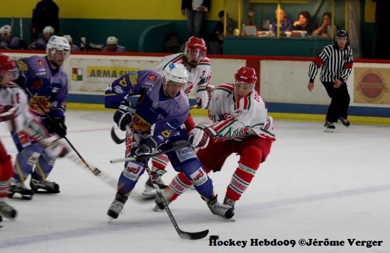 Avignon 5 - 4 Courbevoie 
