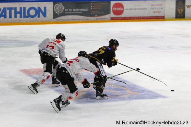 Photo hockey match Rouen - Amiens  le 28/02/2023