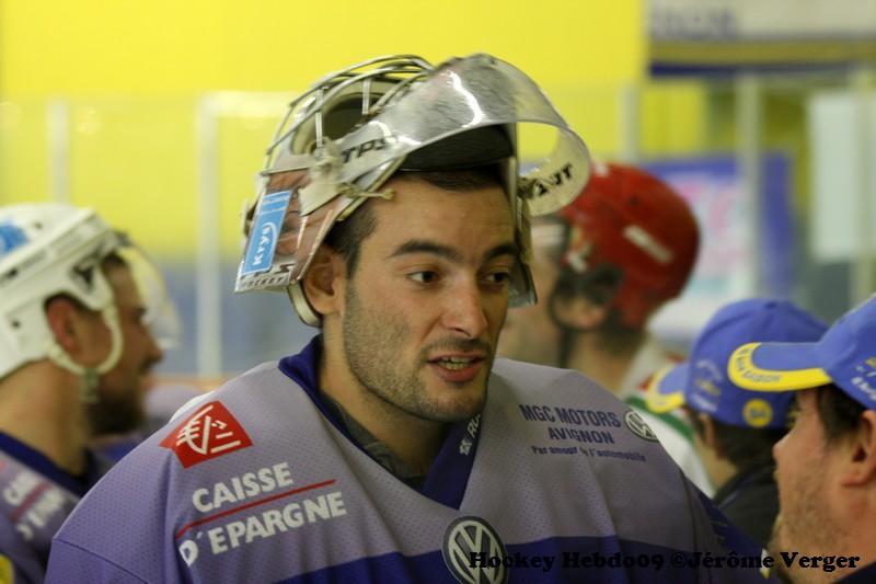 Avignon 5 - 4 Courbevoie 