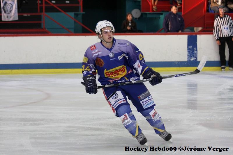 Avignon 5 - 4 Courbevoie 
