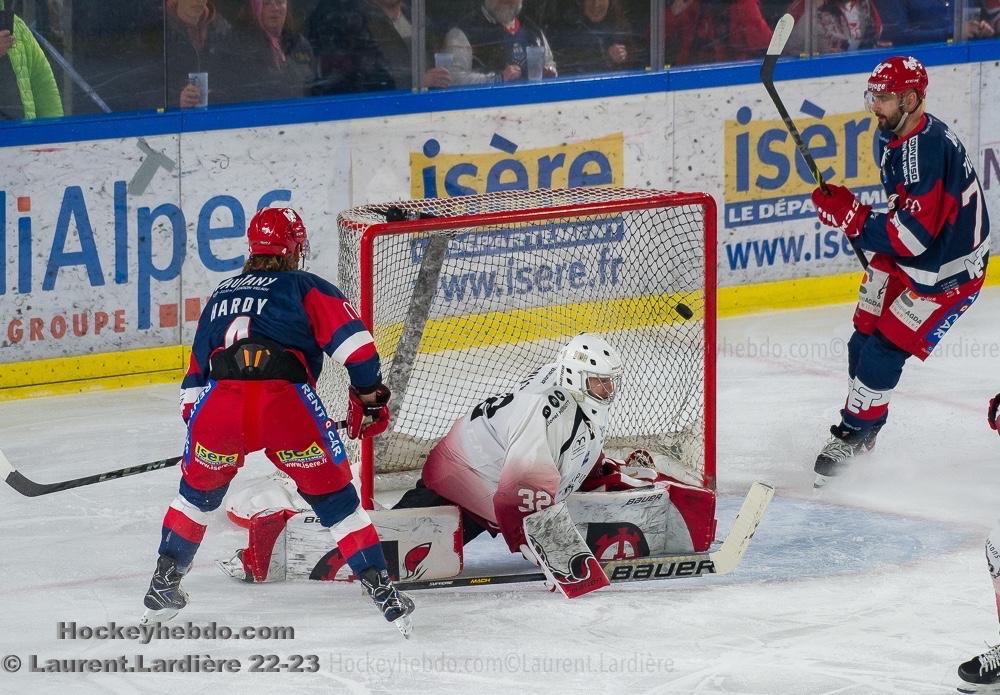 Grenoble  3 - 2 Mulhouse