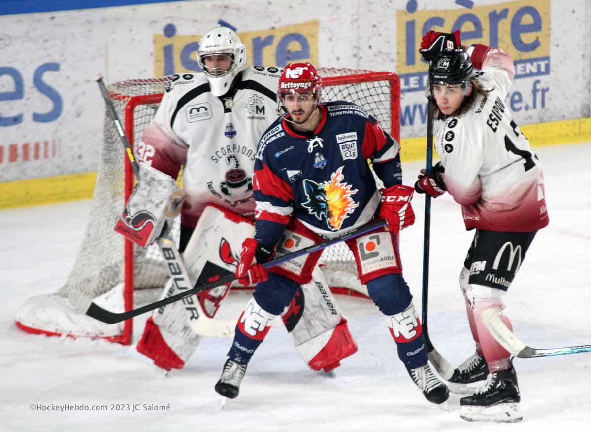 Grenoble  5 - 1 Mulhouse