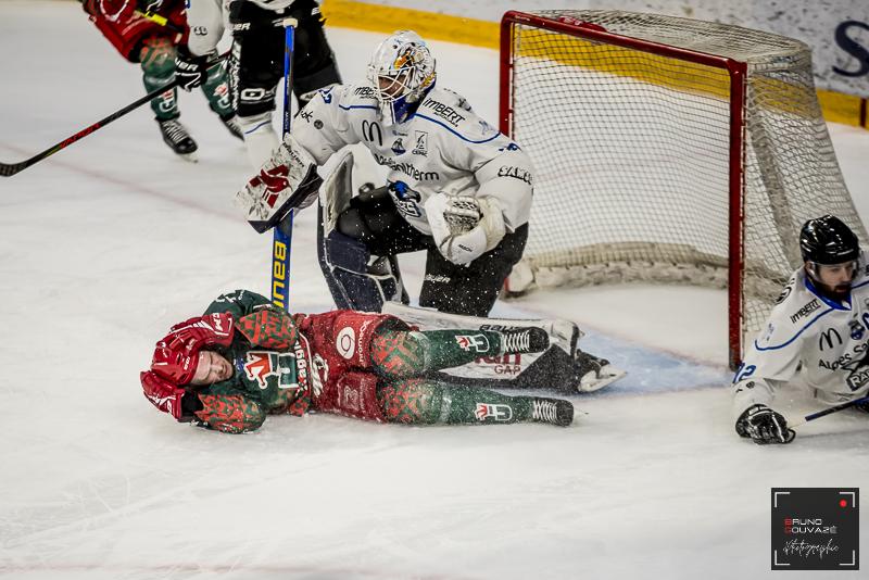 Cergy-Pontoise 5 - 1 Gap 
