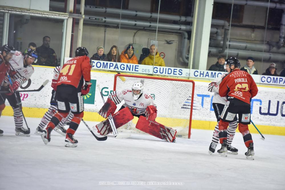 Chamonix  4 - 2 Briançon 