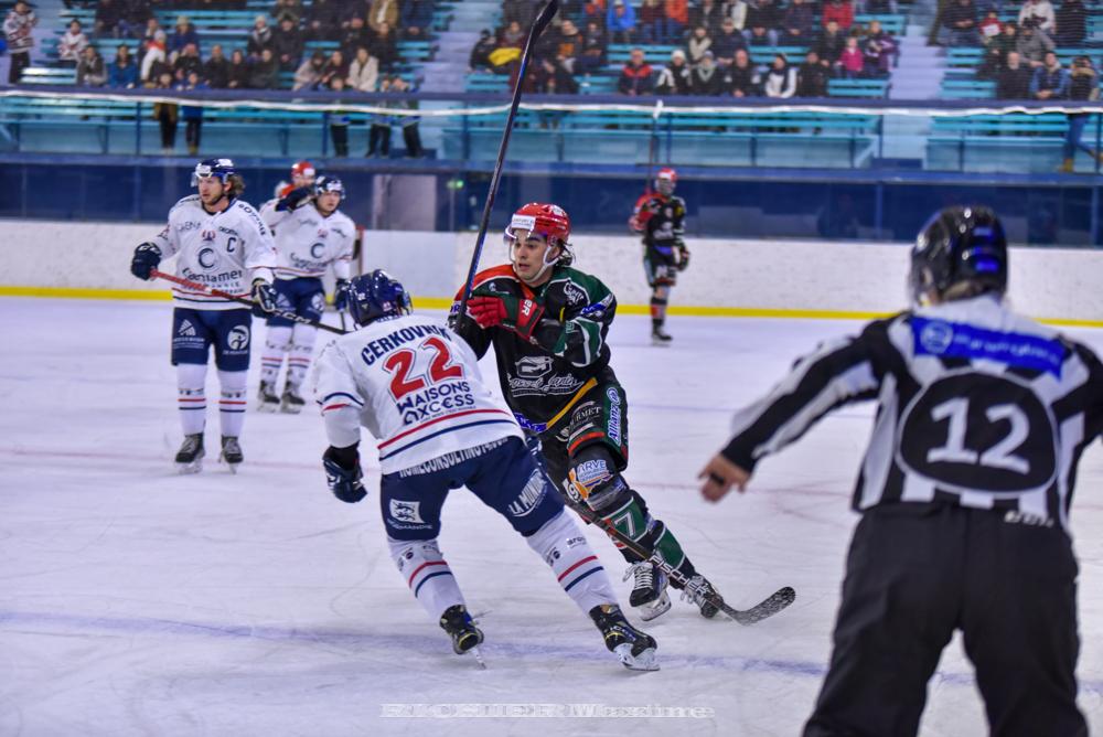 Mont-Blanc 2 - 5 Caen 