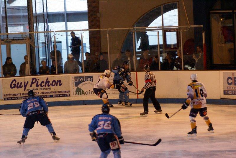 Angers  8 - 5 Chamonix 